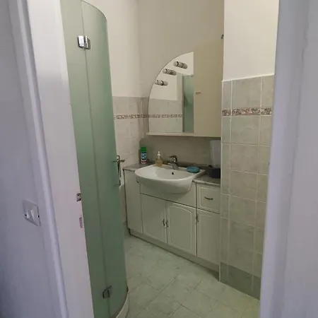 - Vicino Al Mare E Servizi Appartement *