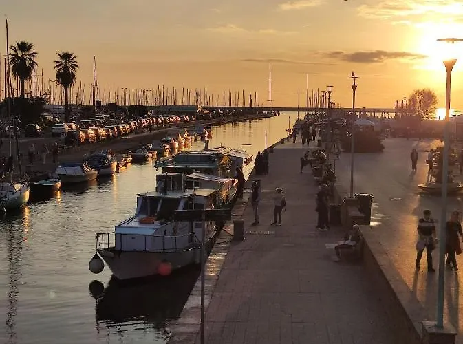 Apartament - Vicino Al Mare E Servizi *